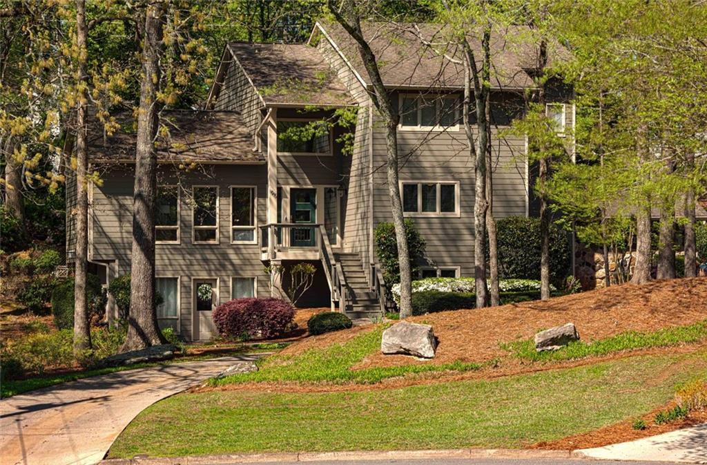 95 Messina Way, Sandy Springs, GA 30328
