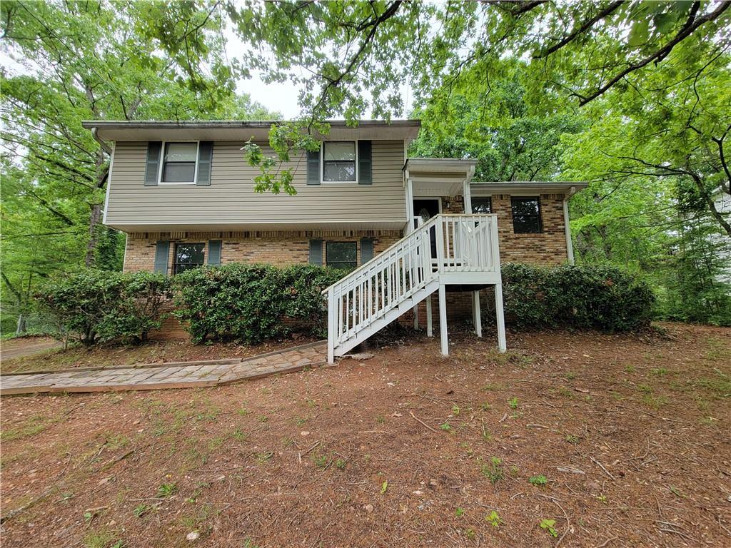 4063 Feather Dr., Douglasville, GA 30135