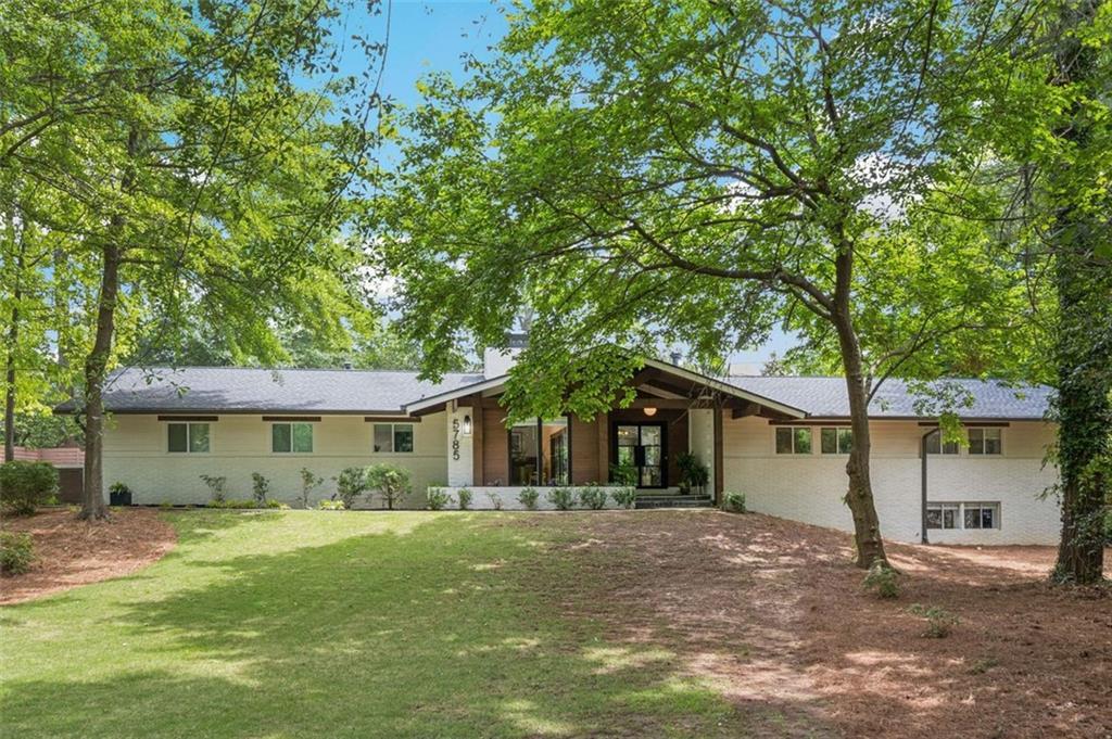 5785 Timberlane Ter., Sandy Springs, GA 30328
