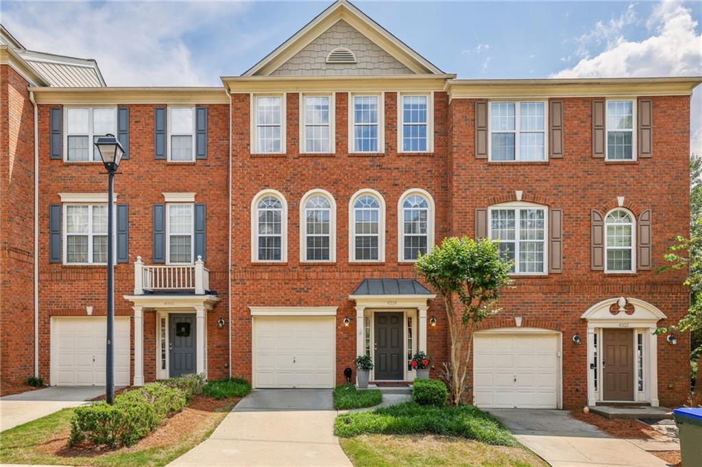 4004 Edgecomb Dr., Roswell, GA 30075