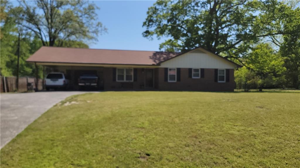 404 Vineyard Rd., Griffin, GA 30223