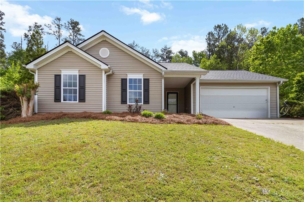 312 Johnny Ln., Dallas, GA 30132