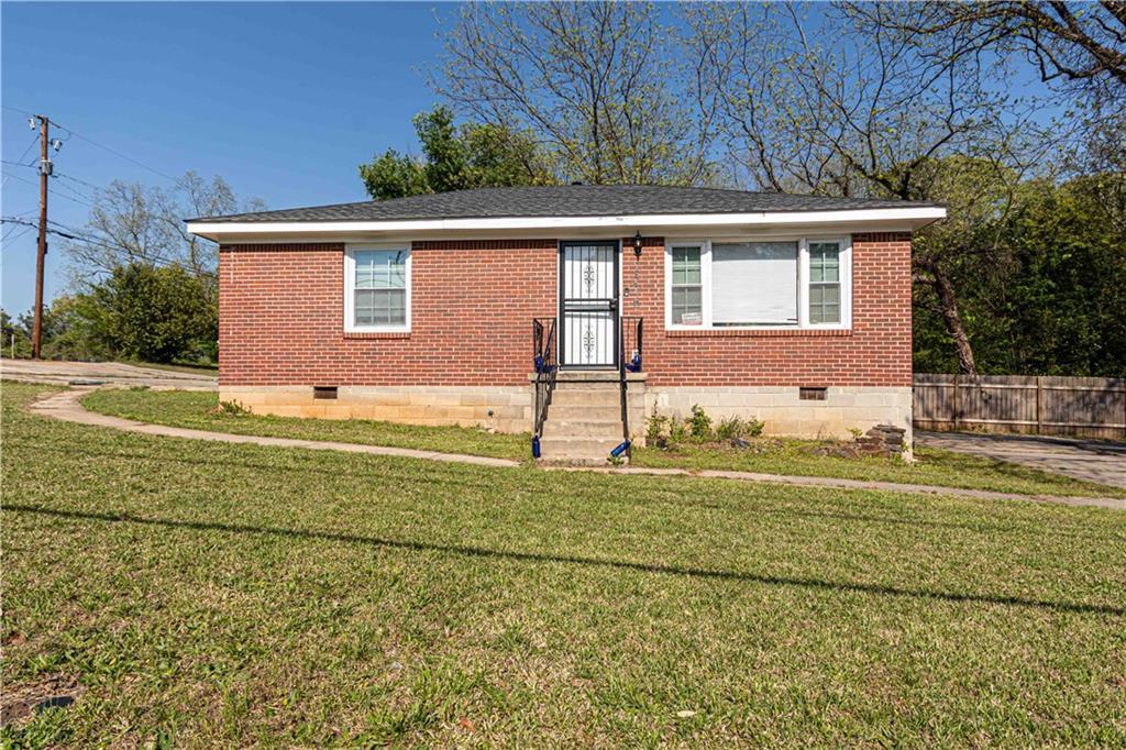 2576 Flat Shoals Dr., Decatur, GA 30034