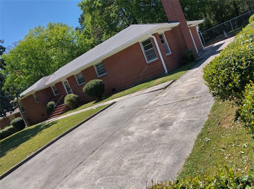 216 Coosawattee Ave., Rome, GA 30165