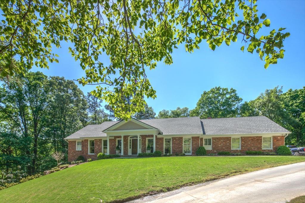3845 Parian Ridge, Atlanta, GA 30327