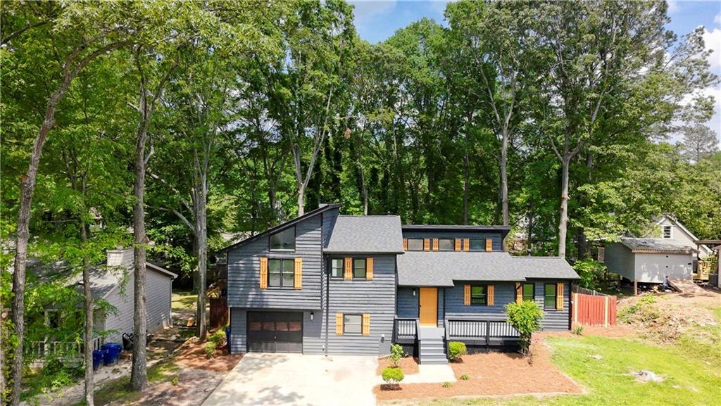 805 Wayside Dr., Lawrenceville, GA 30046