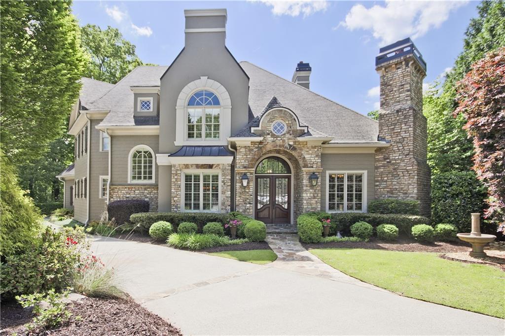 5118 Greythorne Ln., Marietta, GA 30068