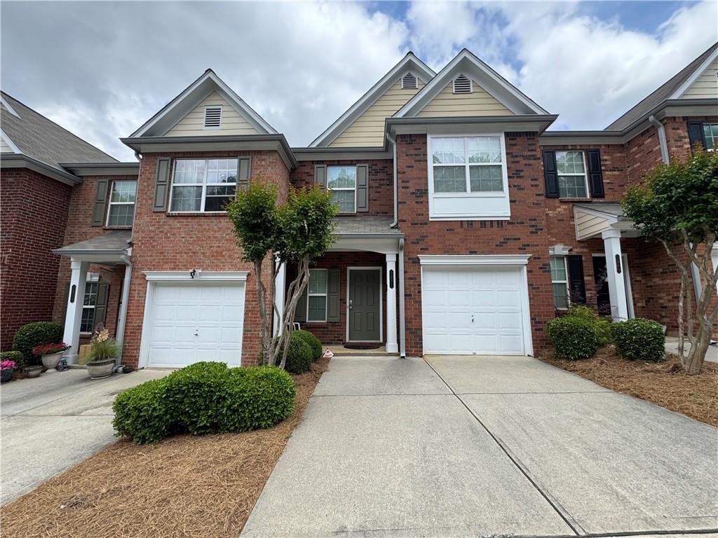3871 Pleasant Oaks Dr, Lawrenceville, GA 30044