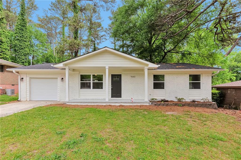1660 Mallard Cir., Conley, GA 30288