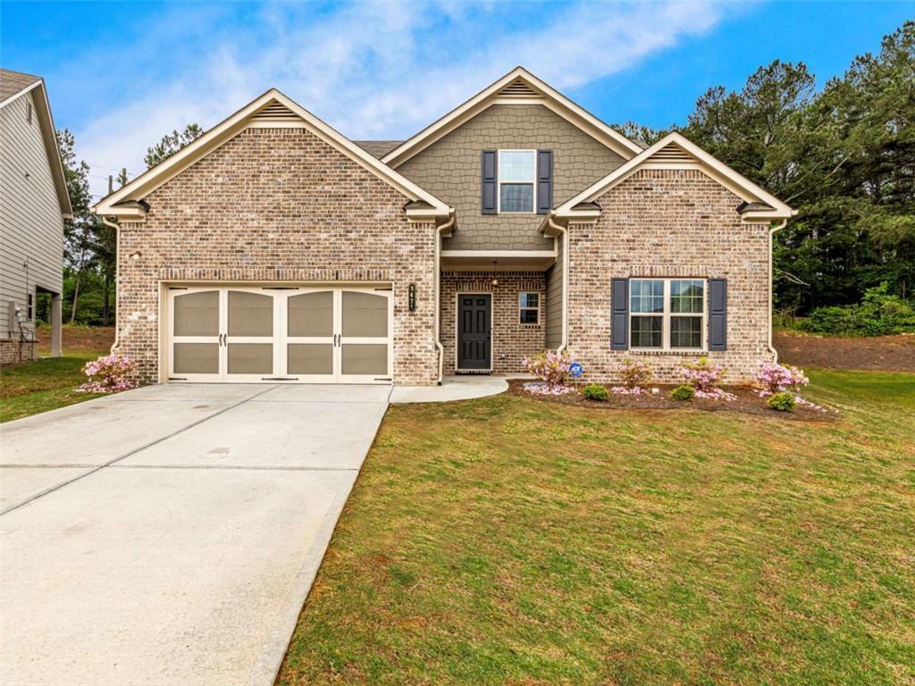 3425 Linstead Ct., Loganville, GA 30052