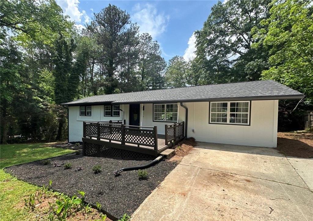 30 Dewey Ln., Marietta, GA 30060