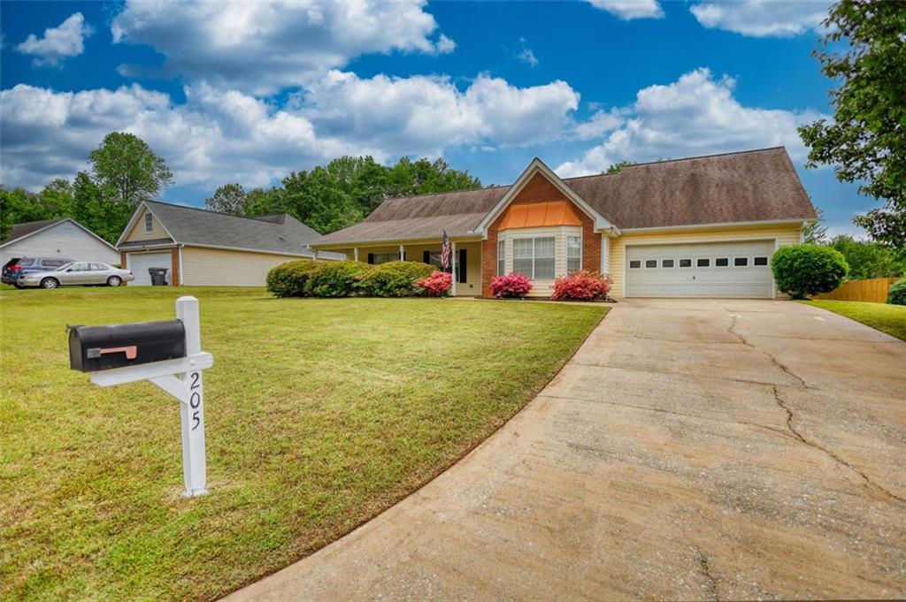 205 Summer Walk Dr., Covington, GA 30016