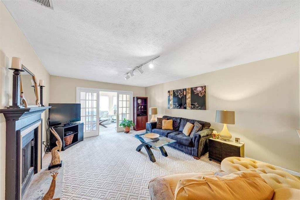 4118 Stillwater Dr., Duluth, GA 30096