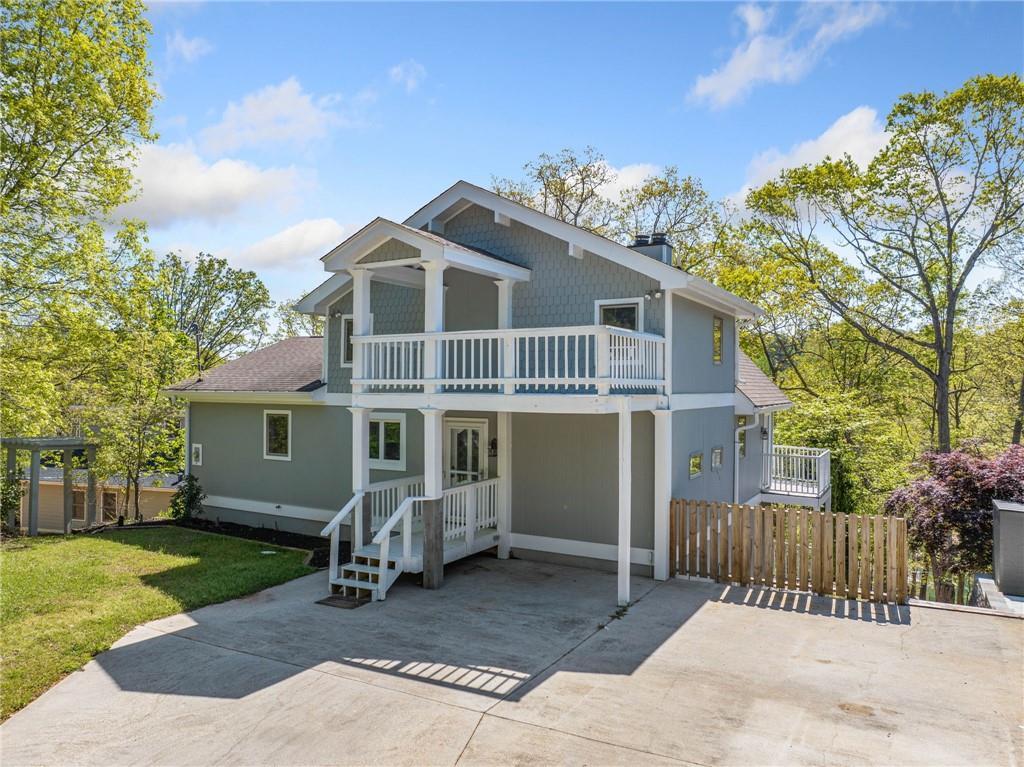 6109 White Oak Dr., Flowery Branch, GA 30542