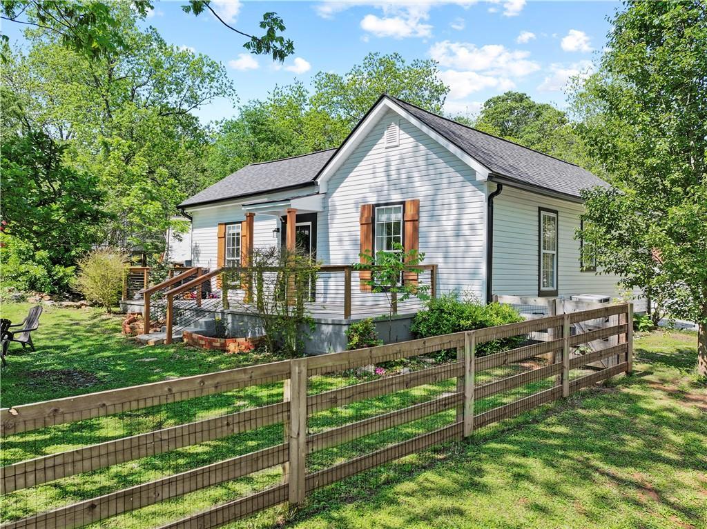 6261 Grove St., Lula, GA 30554