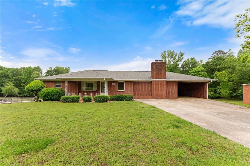 2626 Little River Park Rd., Gainesville, GA 30506