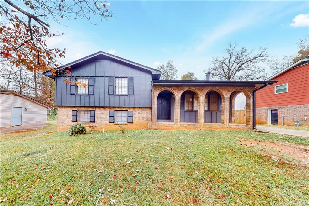 8451 Magnolia Dr., Jonesboro, GA 30238