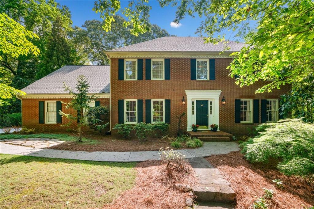 2144 Lamplight Dr., Marietta, GA 30062