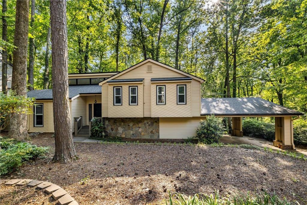 203 Concorde Way, Lilburn, GA 30047