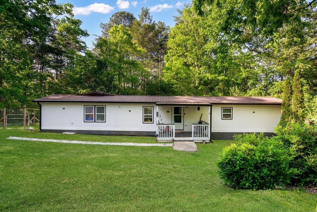 210 Church St., Epworth, GA 30541