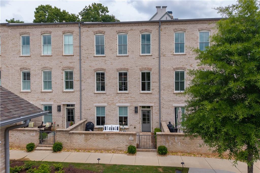 3433 Landen Pine Ct., Atlanta, GA 30305