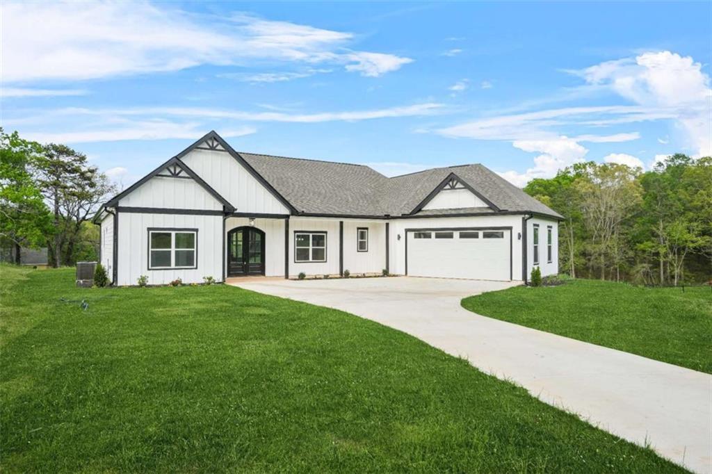 2040 Highway 197 N, Clarkesville, GA 30523