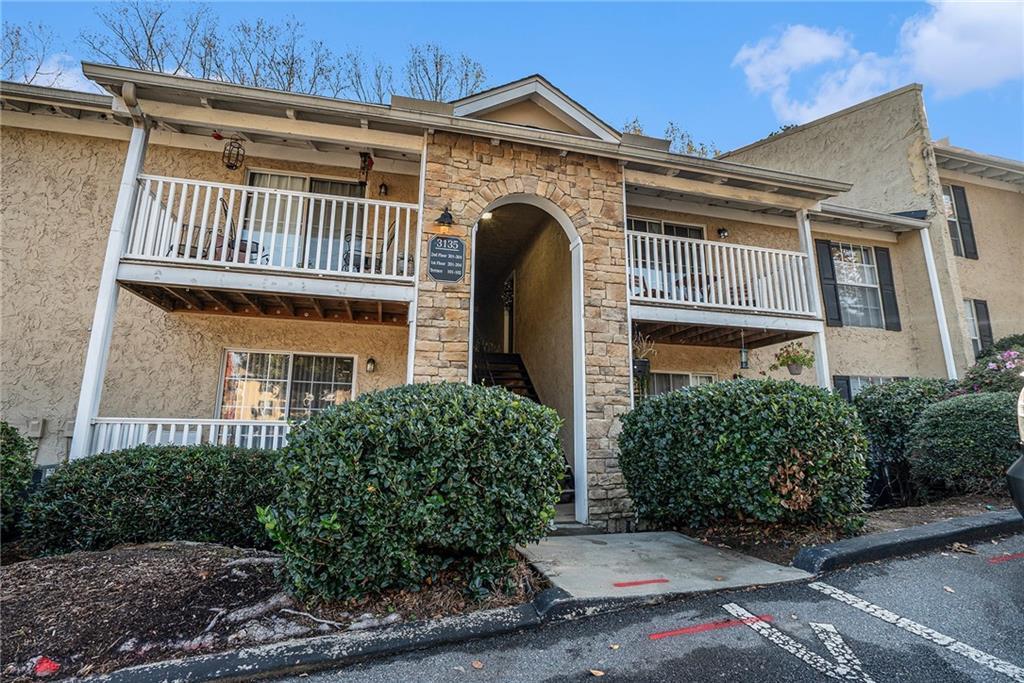 3135 Seven Pines Ct #101, Atlanta, GA 30339