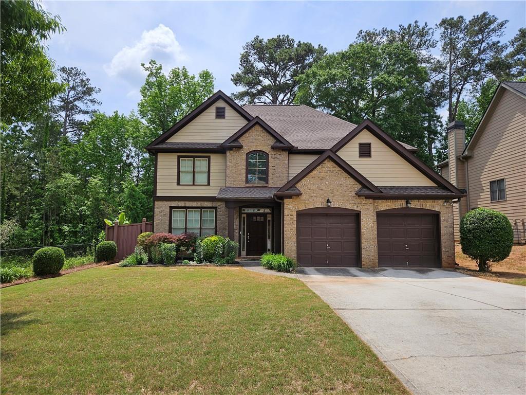 3943 Dunaire Dr., Stone Mountain, GA 30083