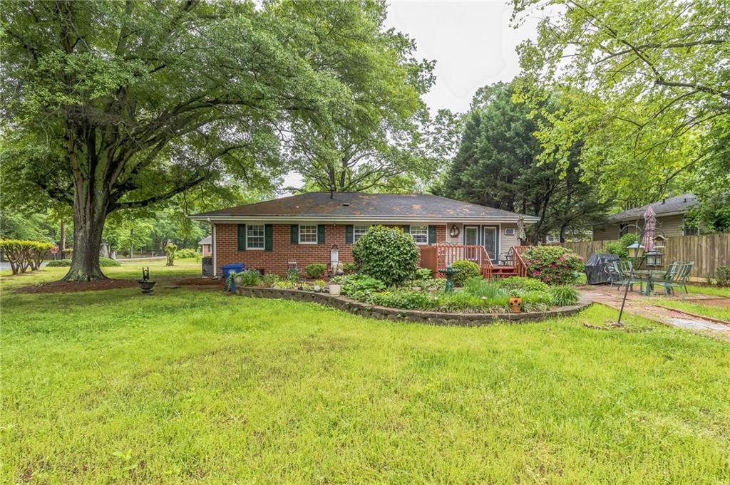 292 Lumpkin St., Winder, GA 30680