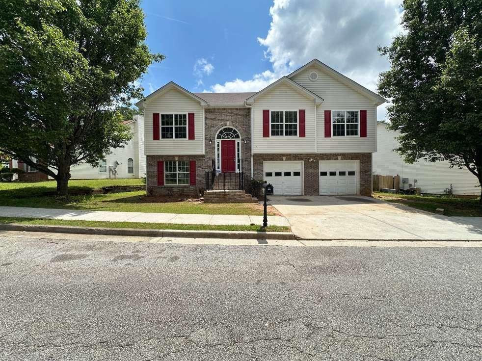 902 Ashton Oak Cir., Stone Mountain, GA 30083