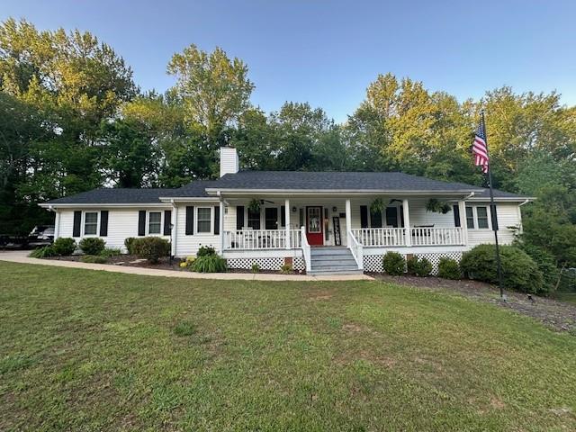 4737 Countryside Dr., Flowery Branch, GA 30542