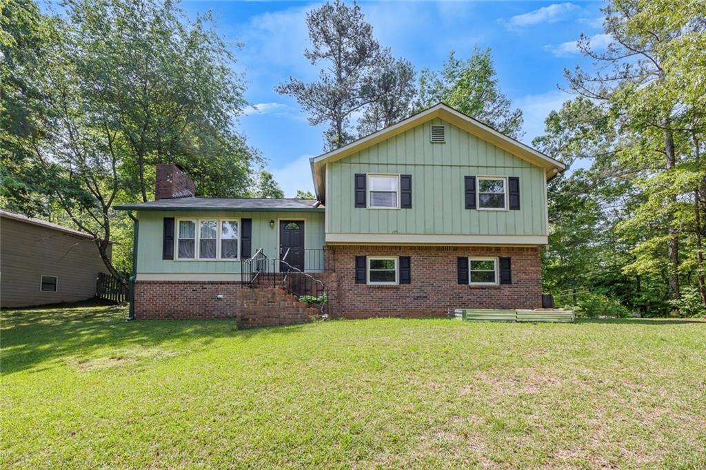 3812 Stonewall Dr., Kennesaw, GA 30152