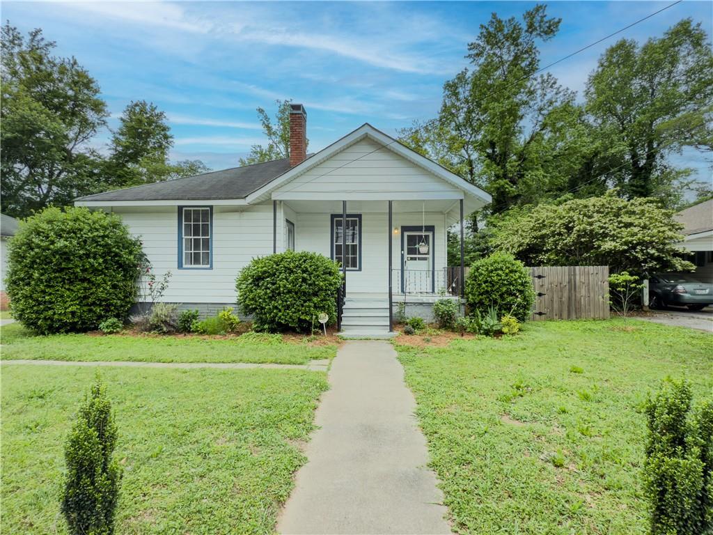 1114 S Broad St., Monroe, GA 30655