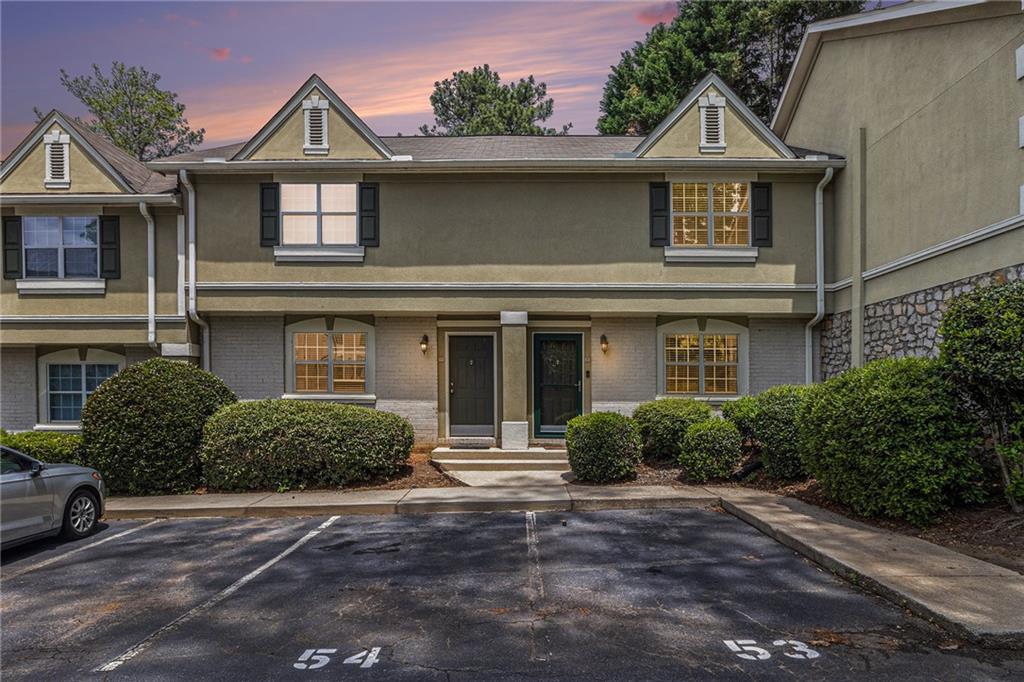 6900 Roswell Rd. #F6, Atlanta, GA 30328