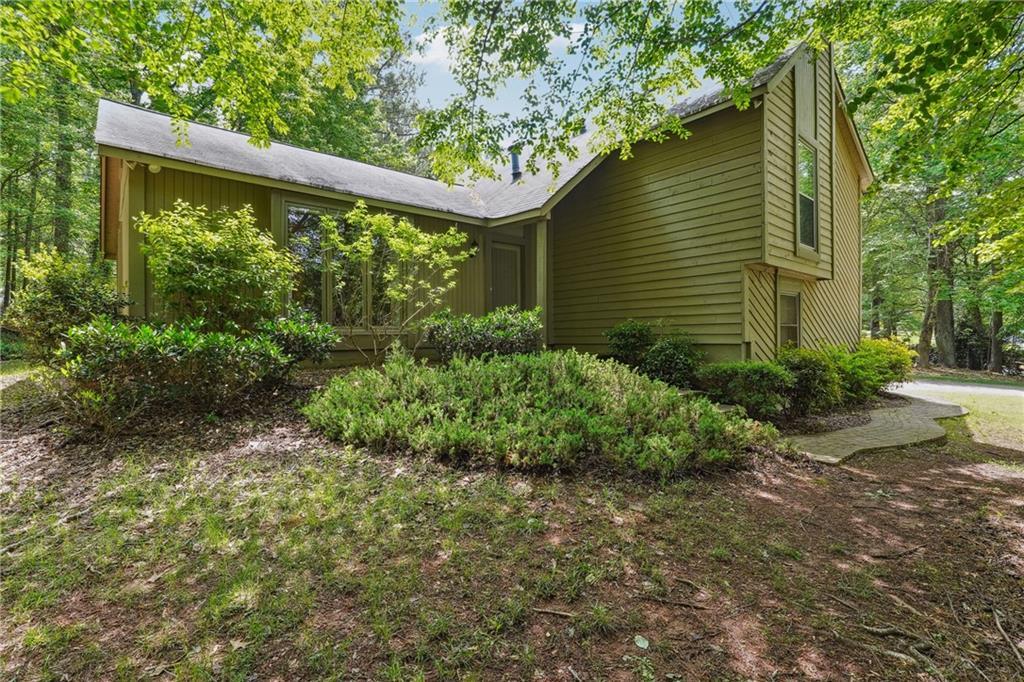 3335 New Heritage Dr., Alpharetta, GA 30022
