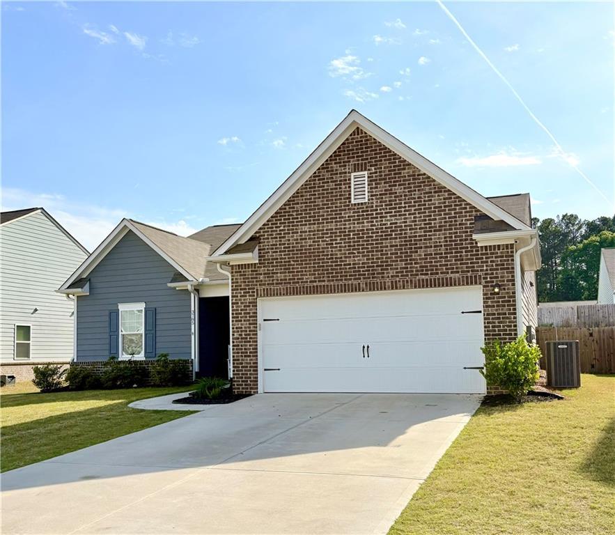 3785 Newbury Place Dr., Loganville, GA 30052