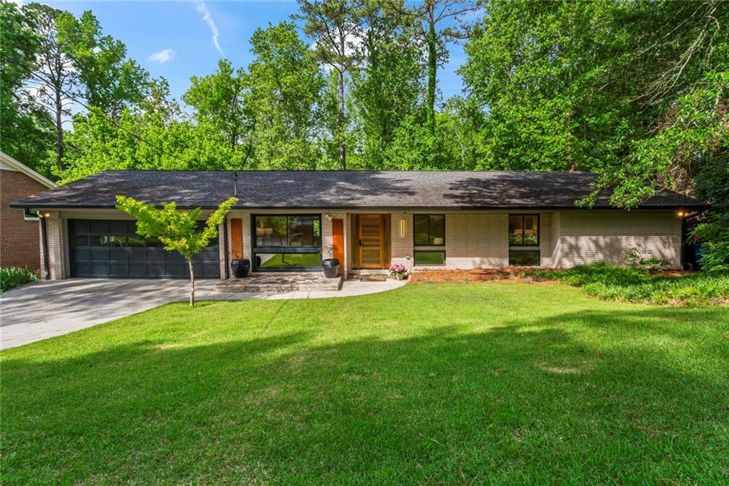 1749 Ridge Valley Ct., Atlanta, GA 30327