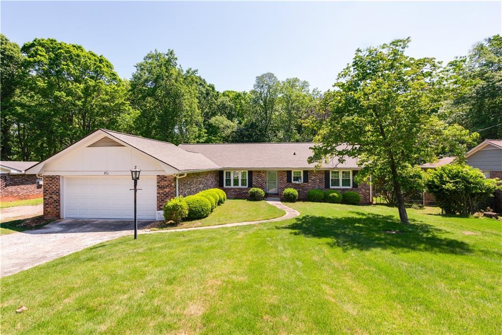 272 Cherokee Ridge, Athens, GA 30606