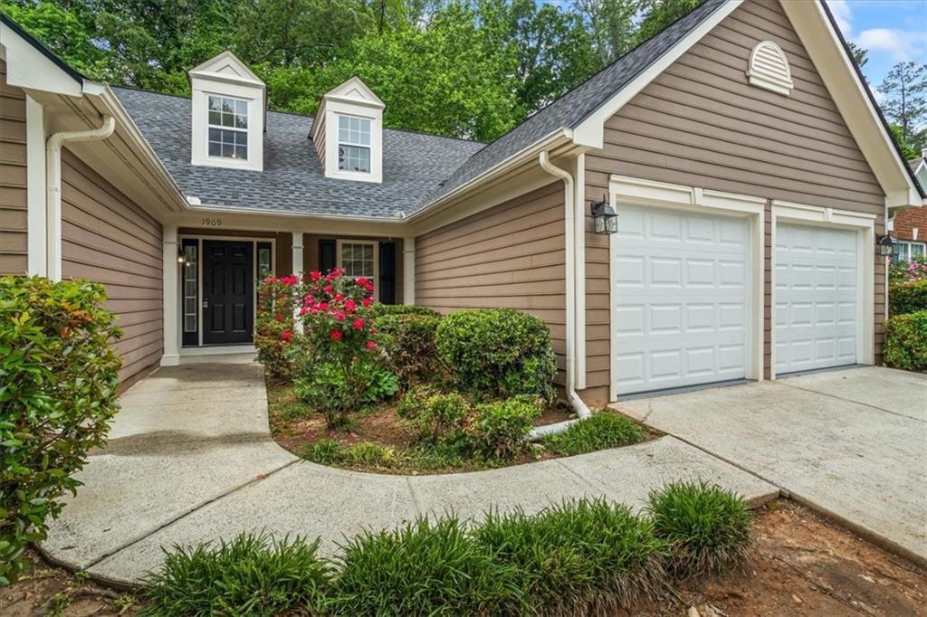 1909 Riverlanding Cir., Lawrenceville, GA 30046