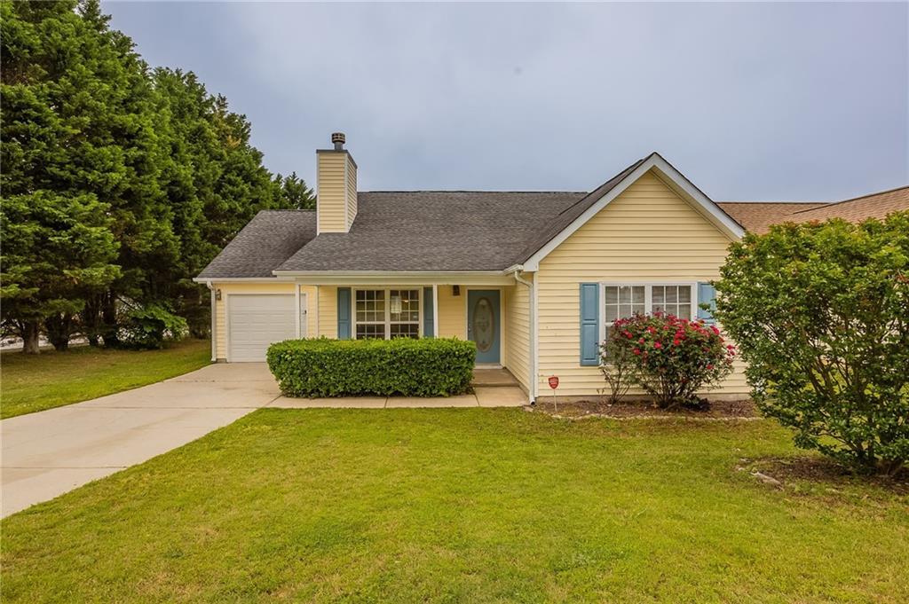 4045 Meadow Glen Way, Fairburn, GA 30213