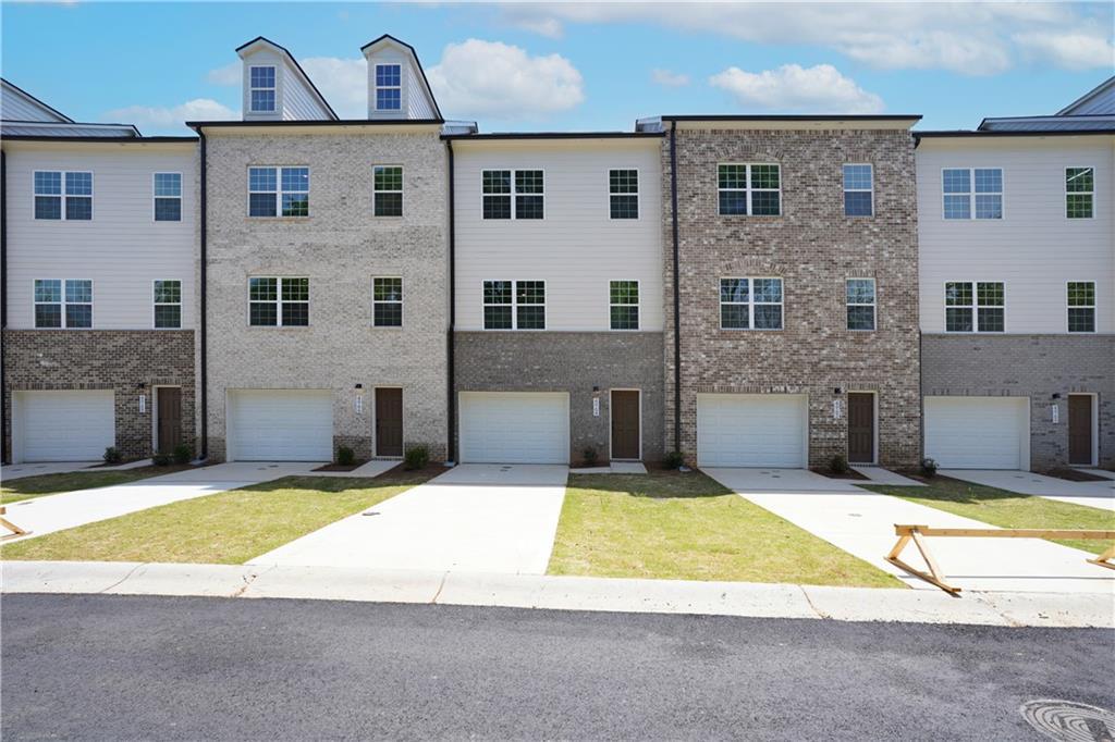 4964 Villager Ln., Stone Mountain, GA 30083
