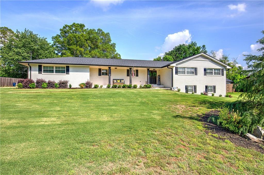 118 Arrowhead Dr., Cartersville, GA 30120