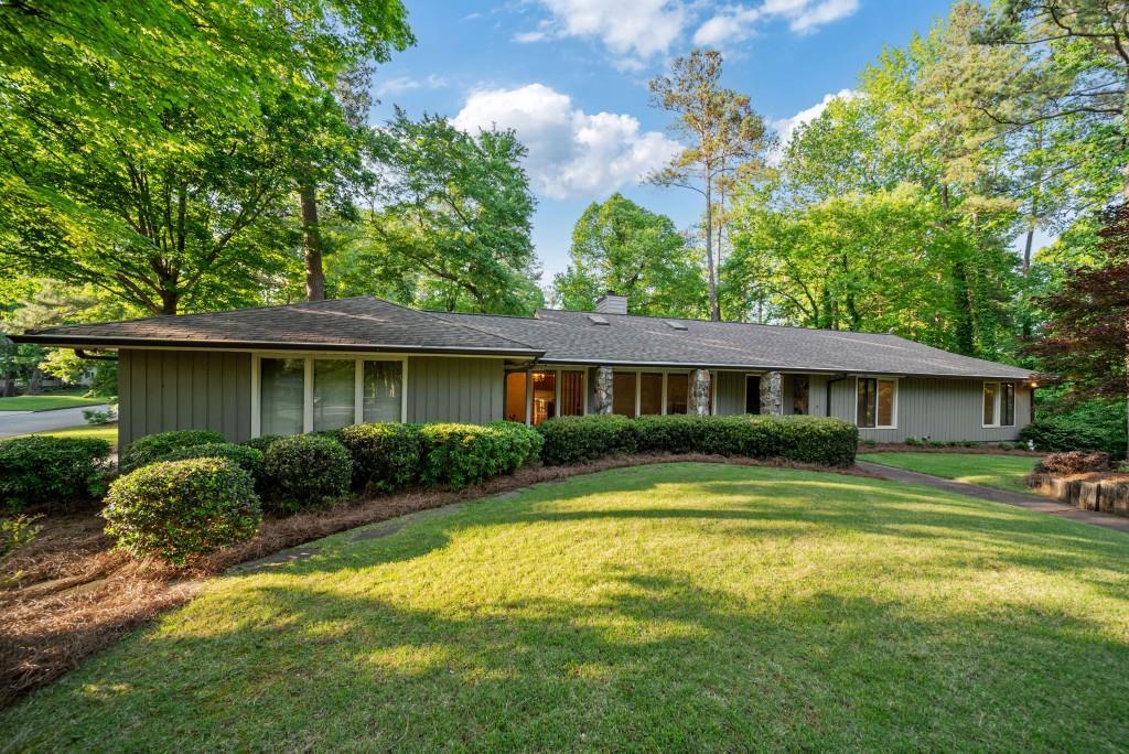 170 Mark Tr., Sandy Springs, GA 30328