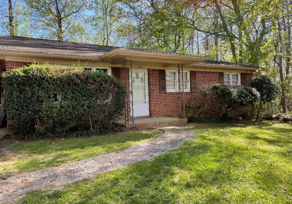 125 Mountain Laurel Cir., Dahlonega, GA 30533