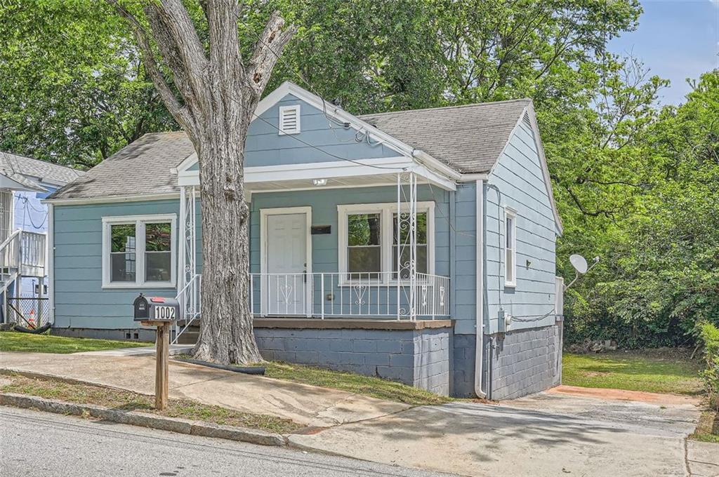 1002 Ira St., Atlanta, GA 30310