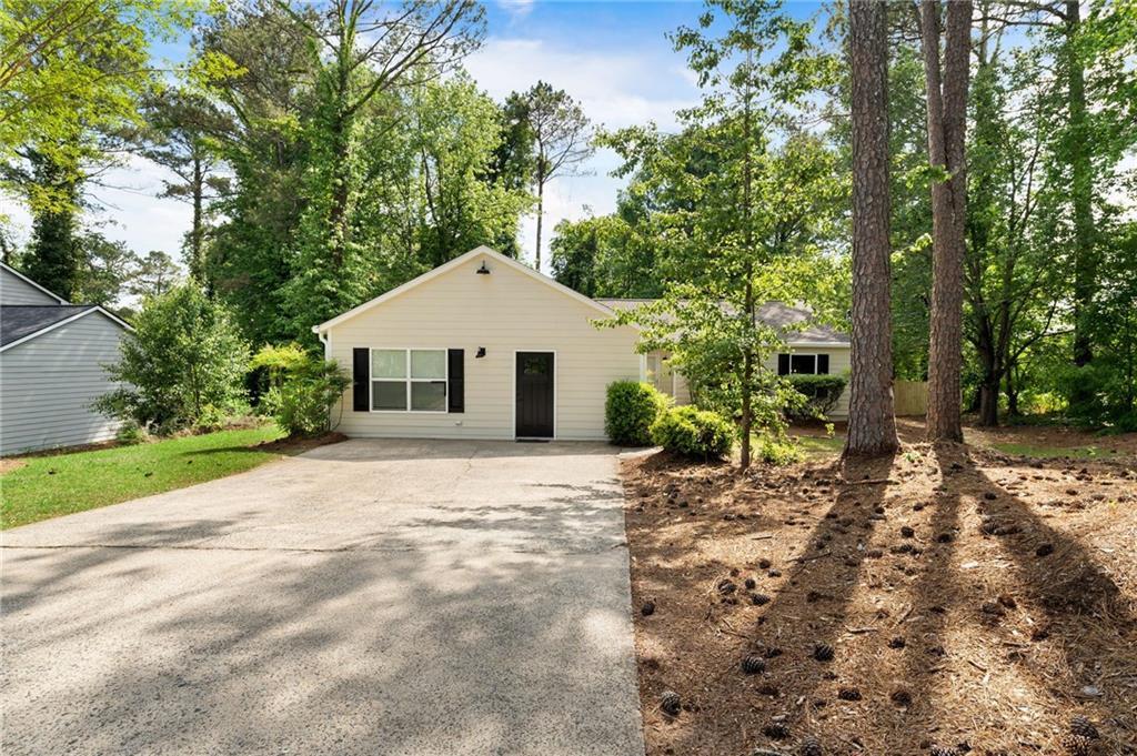 102 River Oaks Dr., Woodstock, GA 30188