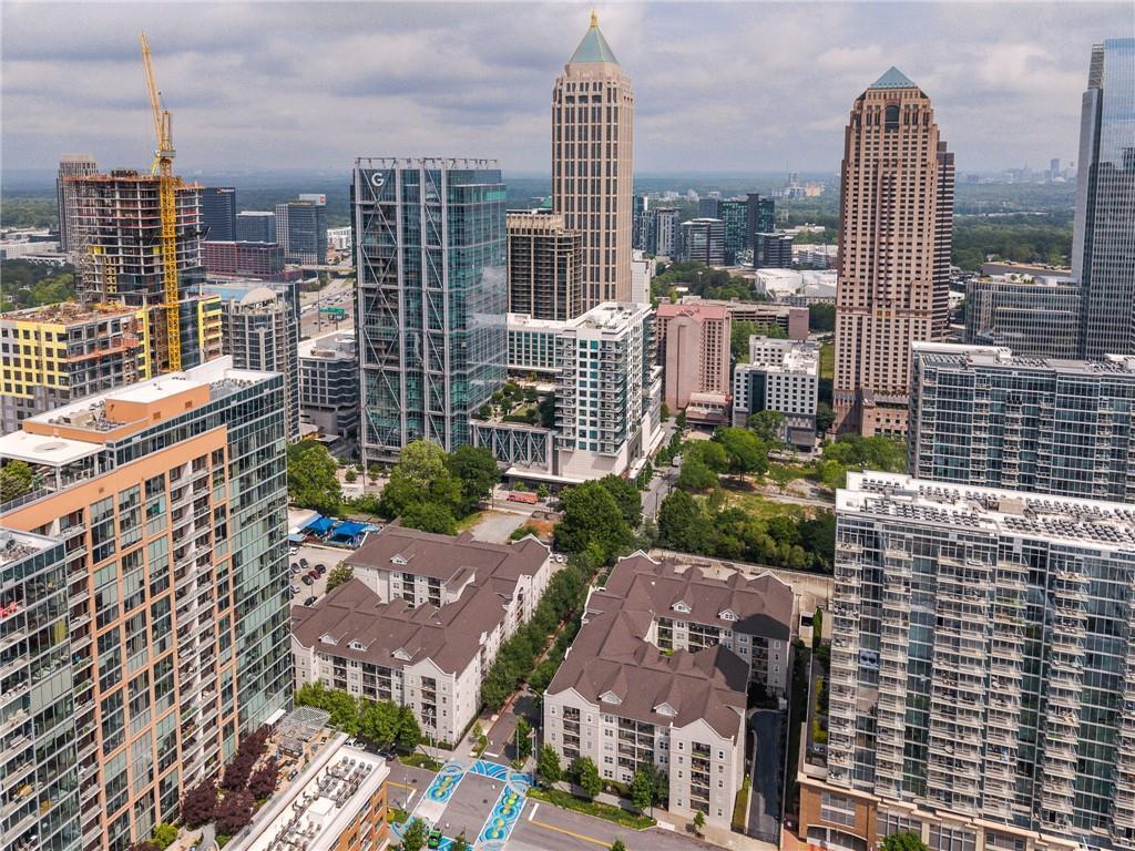 1075 Peachtree Walk #A204, Atlanta, GA 30309