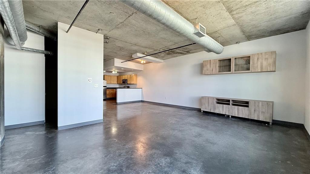 115 W Peachtree Pl. #709, Atlanta, GA 30313