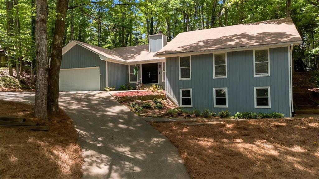 115 Lake Pines Ct., Roswell, GA 30076