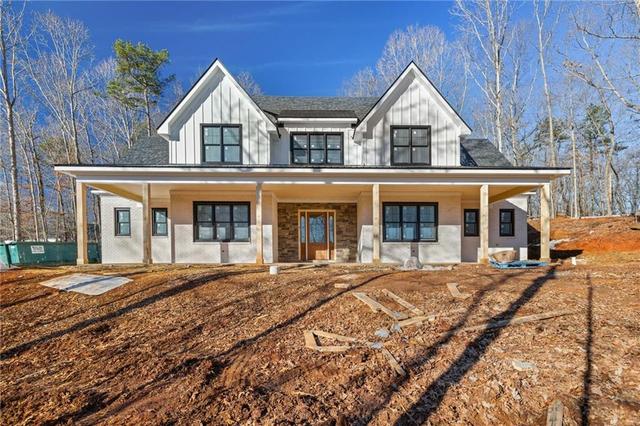New Homes with Master Bedrooms on the 1st Floor in Cornelia: April 26th to May 2nd